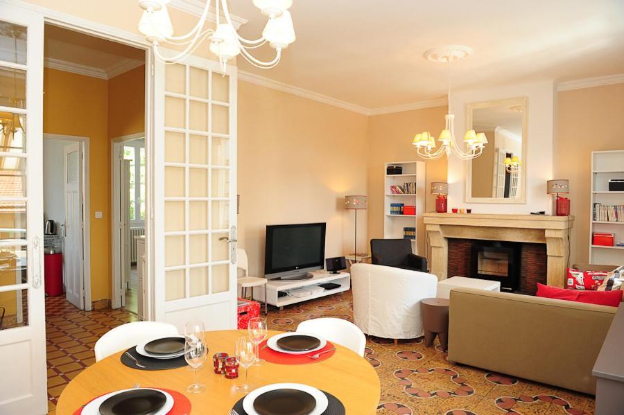 Appartement Les Hortensias Aviñón Habitación foto